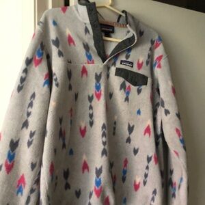 Patagonia pullover sweater